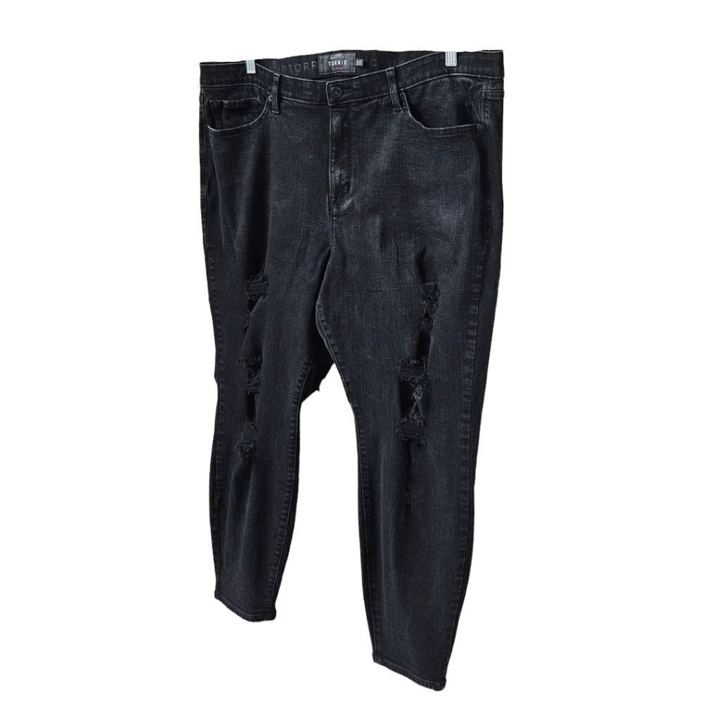 TORRID Premium Sky high skinny Jeans plus size 24 distressed Stretch black NEW - Picture 11 of 16